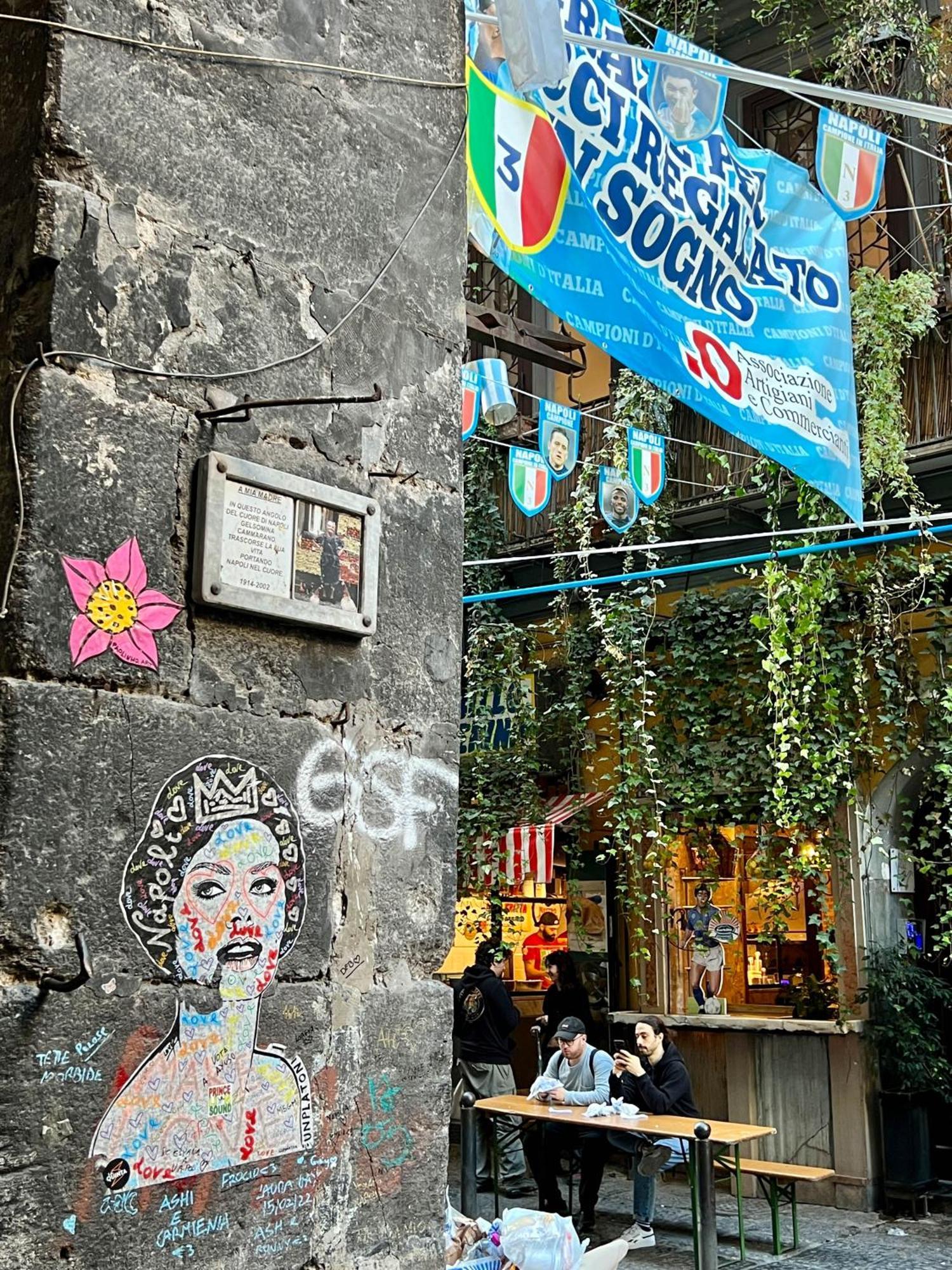 Le Scalette A Santa Chiara Apartment Napoli Exterior foto